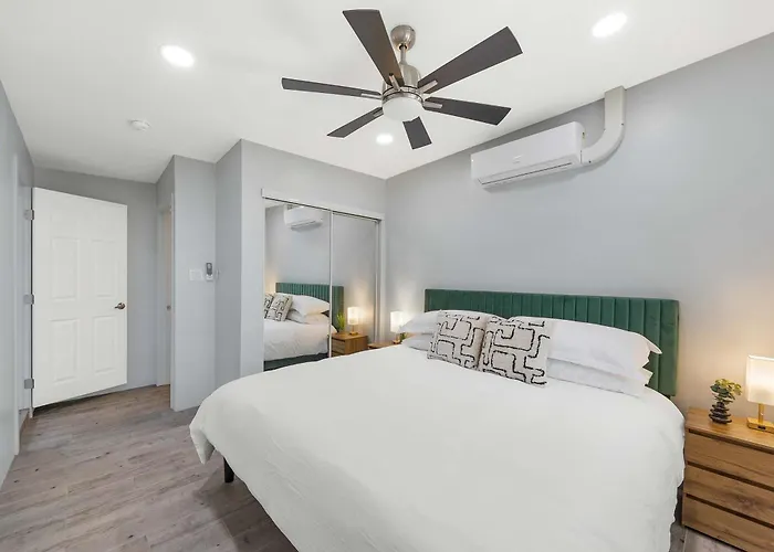Broadway Casita - Remodeled Minutes From U Of A Tucson